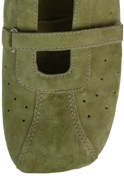 Store ATHLETIC Sneaker