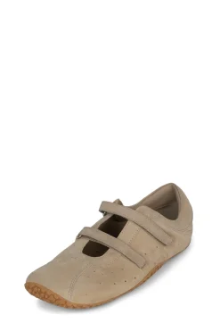 Store ATHLETIC Sneaker