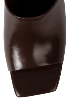 New CAVIAR Sandals|Platform