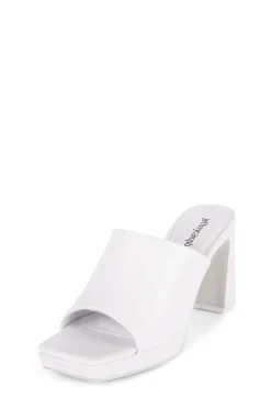 New CAVIAR Sandals|Platform