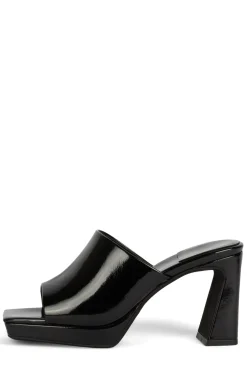 New CAVIAR Sandals|Platform