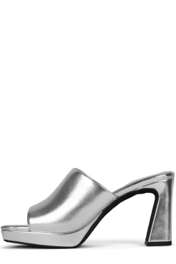 New CAVIAR Sandals|Platform