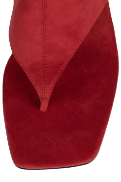 Store CONFIDENCE Sandals|Heel