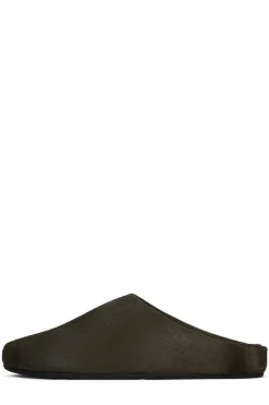 New CONTENT-F Closed-toe