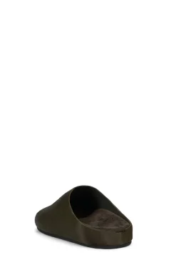 New CONTENT-F Closed-toe