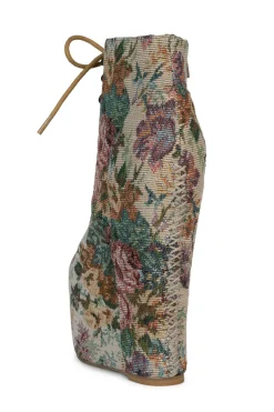 Sale DAMSEL Closed Toe|Wedge