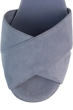 Shop DETERMINED Sandals|Platform