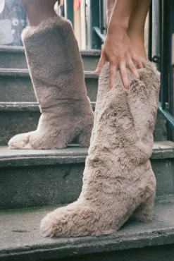 Flash Sale FUZZIE Knee High