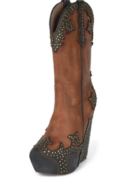 Shop GIDDY-STUD Closed Toe|Platform