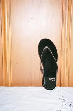 Best Sale KIERRA Flat