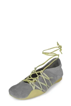 Fashion M-V-P Sneaker