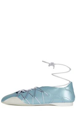 Fashion M-V-P Sneaker