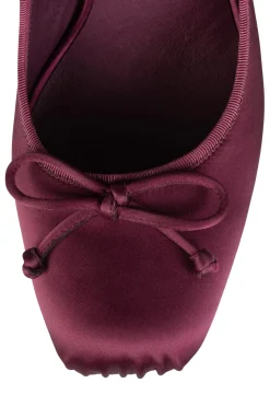 Clearance NYMPHA Pumps