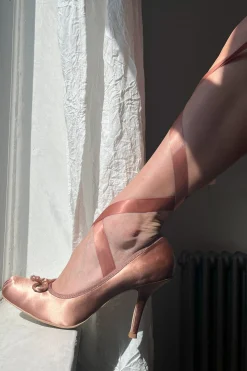 Clearance NYMPHA Pumps