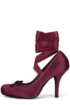 Clearance NYMPHA Pumps