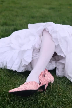 Outlet RUCHED Pumps|Kitten