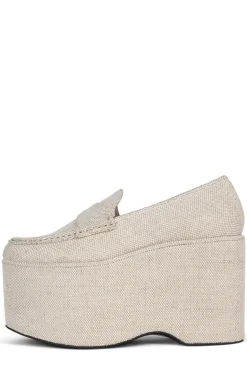 Store SOARING Closed Toe