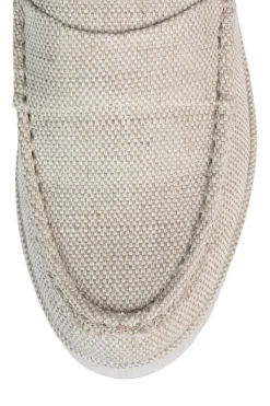 Store SOARING Closed Toe