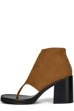 Hot TRUST Block|Sandals