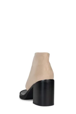 Hot TRUST Block|Sandals